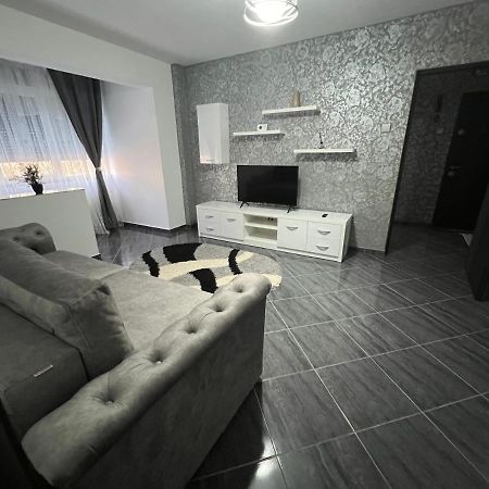 Apartament Spatios, Zona Centrala In Iasi Apartment Exterior photo
